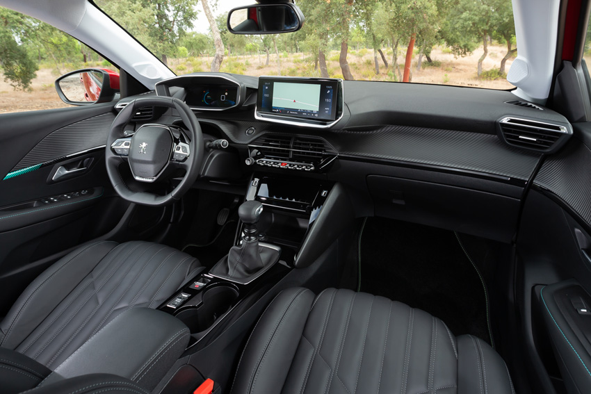 新型 プジョー8 E 8 がヨーロッパ カー オブ ザ イヤーを獲得 動画 Auto Prove の写真 5ページ目 自動車情報サイト 新車 中古車 Carview