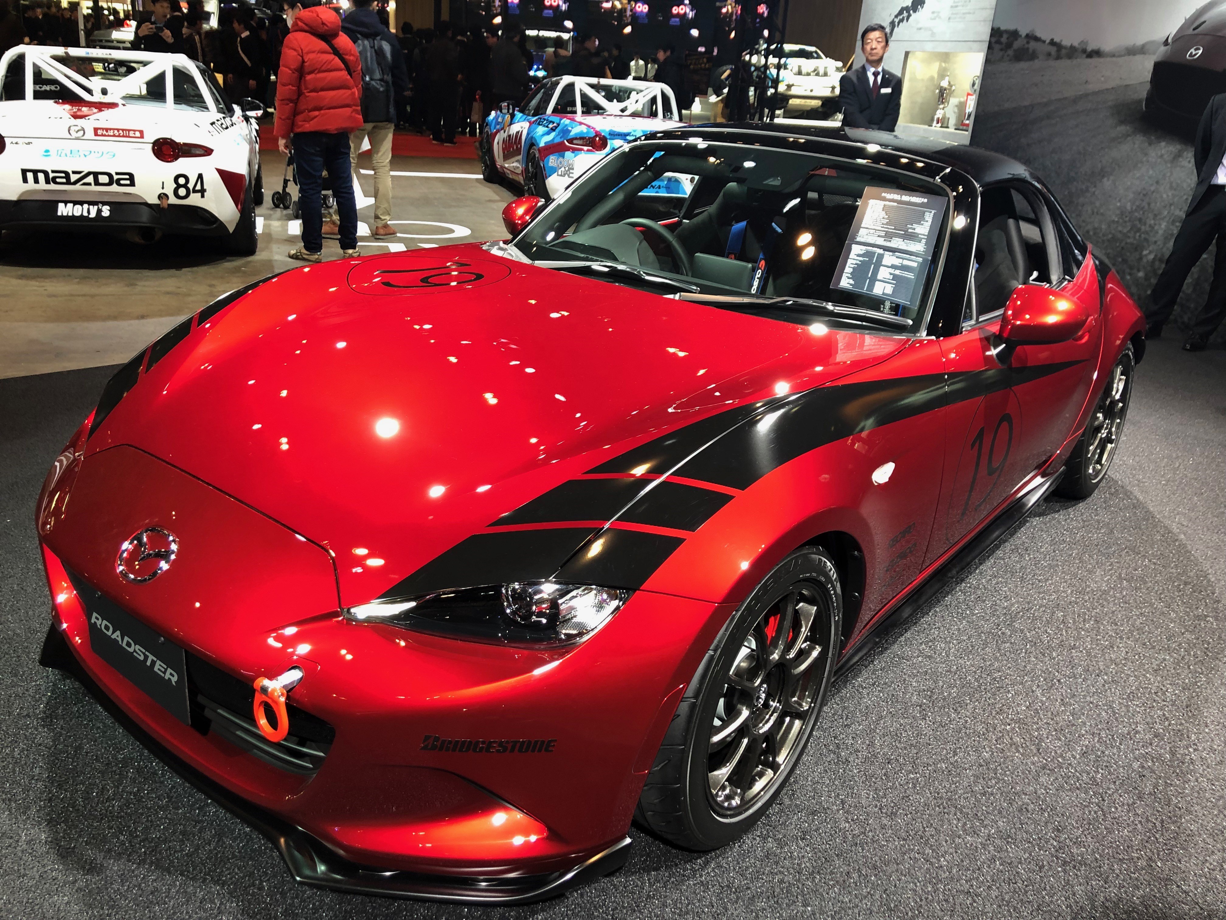 東京オートサロンに登場 マツダ ロードスター純正ハードトップのこだわりポイント Carview 自動車情報サイト 新車 中古車 Carview