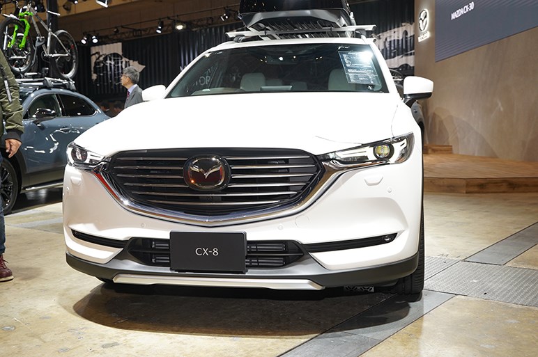 マツダ Cx 8 Custom Style 目指したのはアクティブだけど上質な大人仕様 東京オートサロン Carview 自動車情報サイト 新車 中古車 Carview