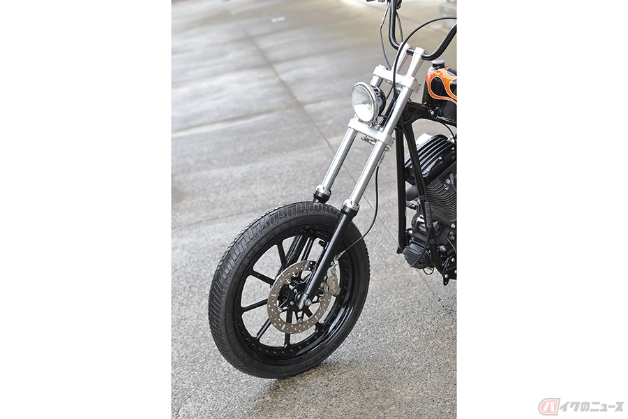 コズミックのソフテイル チョッパーに見る チョッパーが本来 あるべき姿とは バイクのニュース 自動車情報サイト 新車 中古車 Carview