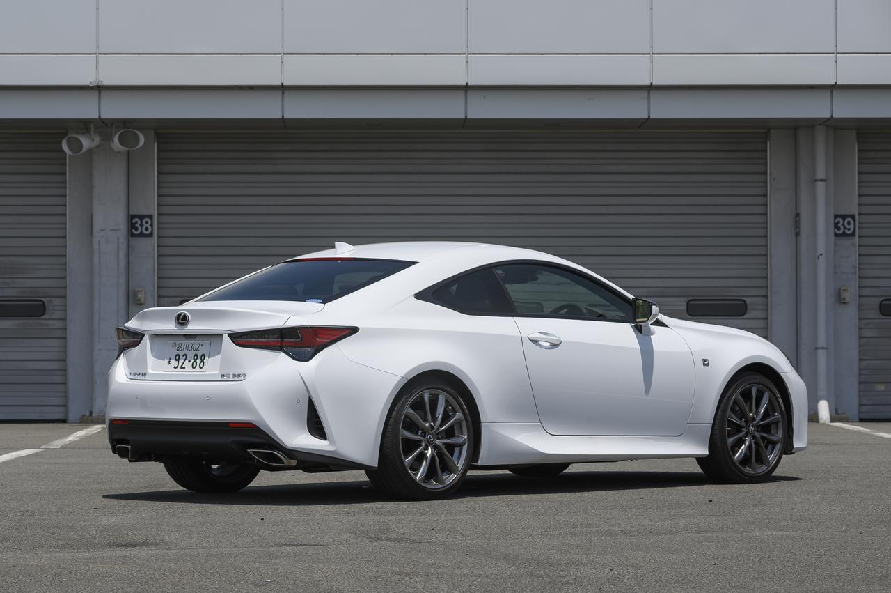 試乗 フラッグシップ Lcのコンセプトを継承したレクサス Rc Rc F Webモーターマガジン 自動車情報サイト 新車 中古車 Carview