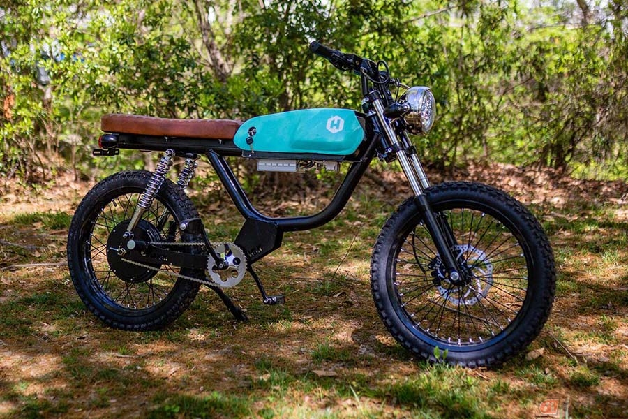 Huck Cycles「Rebel」 ビンテージバイクのような雰囲気の電動モペット登場（バイクのニュース ） 自動車情報・ニュース