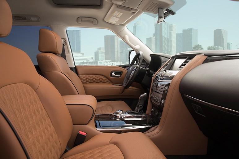 インフィニティの最上級suv 新型qx80公開 5 6リッターv8を搭載し400馬力を発揮 Carview 自動車情報サイト 新車 中古車 Carview