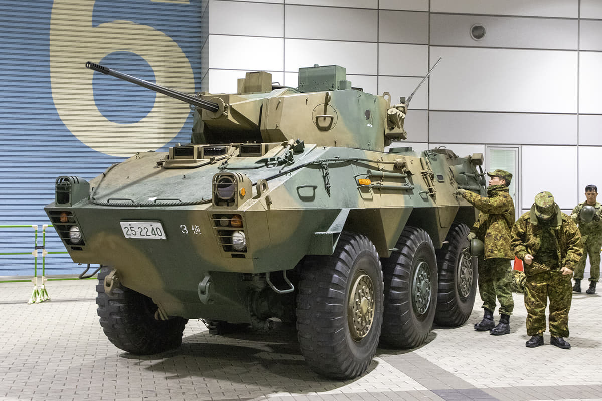 陸上自衛隊員に聞いた 戦車 に乗るための過程と必要な運転免許は Auto Messe Web 自動車情報サイト 新車 中古車 Carview