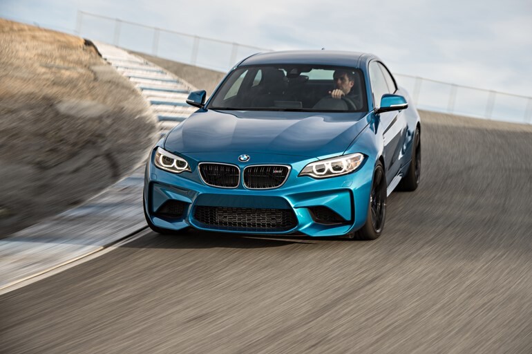 BMW M2クーペに6MT車が登場