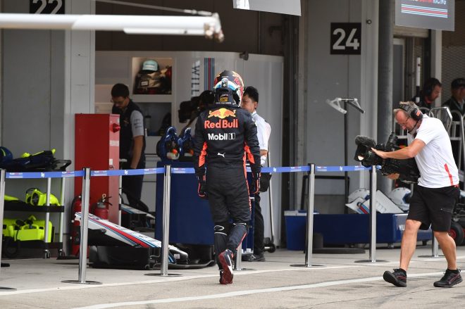 リカルド、予選中のトラブルに怒りの咆哮「もううんざり。大事なレースがまた台無しに」：F1日本GP土曜