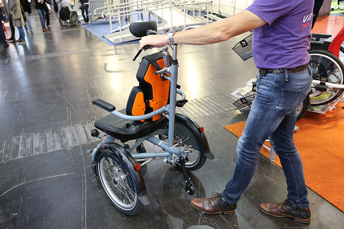 欧州最大の福祉機器展「REHACARE（リハケア）2018」で見つけた！　車いすを脱着できる電動アシスト自転車「OPair Wheelchair bike（オーペア ホイールチェアバイク）」