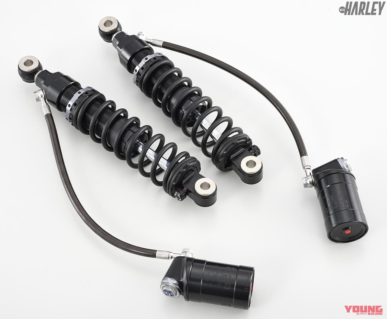 減衰 プリロード 車高調整機構を持つハーレー用リヤサス レーシングブロス Webヤングマシン 自動車情報サイト 新車 中古車 Carview