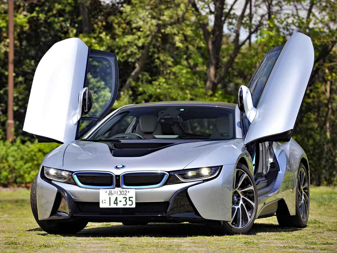 スーパーカー年代記 087 Bmw I8は次世代のスーパーカーの姿を具現化した1台だった Webモーターマガジン 自動車情報サイト 新車 中古車 Carview