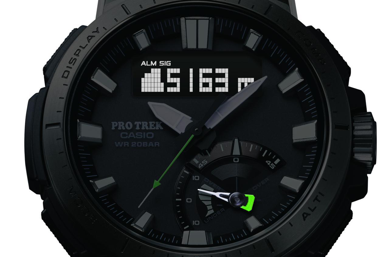 気圧防水 アウトドアで役立つ機能が満載 プロトレックの新型ソーラー電波腕時計 Prw 70 はライダーとも好相性 Webオートバイ 自動車情報サイト 新車 中古車 Carview