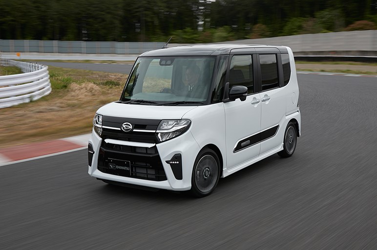 ダイハツdnga第1弾の新型タントをテスト 新発想cvtや軽量ボディが好印象だがタイヤに課題 Carview 自動車情報サイト 新車 中古車 Carview