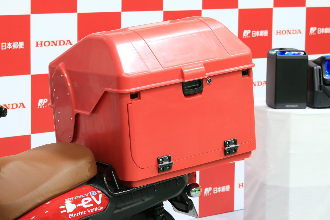 ウインカーが右手側にある 日本郵便仕様のホンダ Benry E を細かくチェック Webオートバイ 自動車情報サイト 新車 中古車 Carview