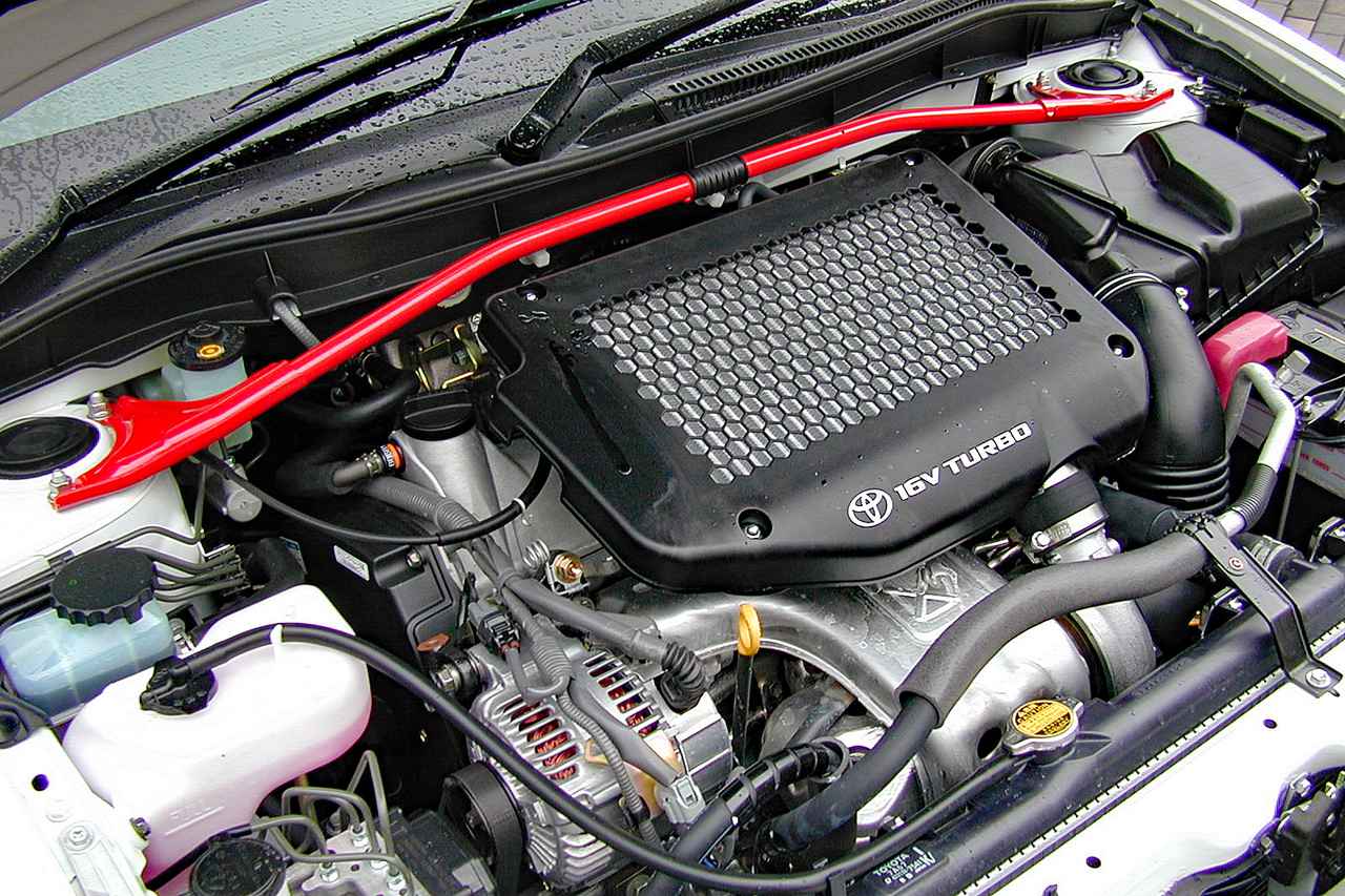 懐かしの国産車 34 トヨタ カルディナはワゴンであることを忘れさせるほどパワフルなドライバーズマシン Webモーターマガジン 自動車情報サイト 新車 中古車 Carview