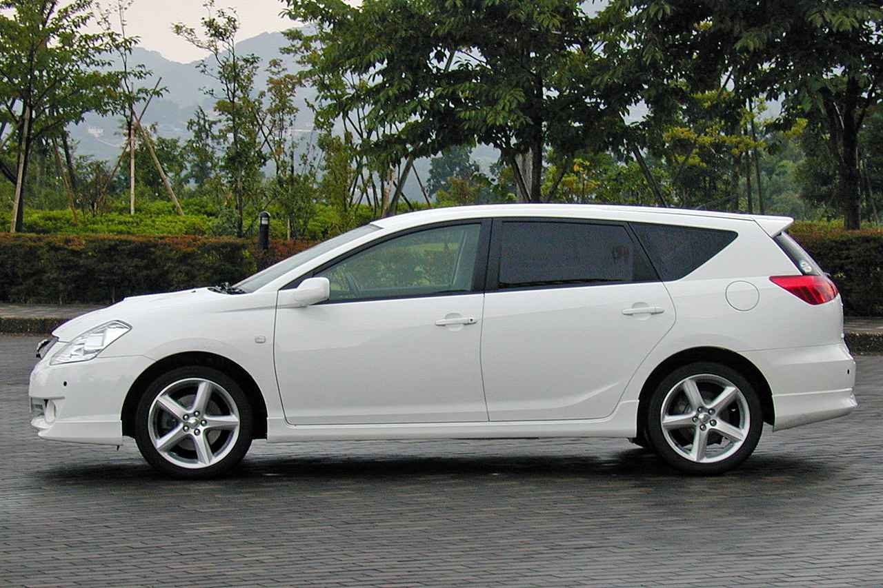 懐かしの国産車 34 トヨタ カルディナはワゴンであることを忘れさせるほどパワフルなドライバーズマシン Webモーターマガジン 自動車情報サイト 新車 中古車 Carview