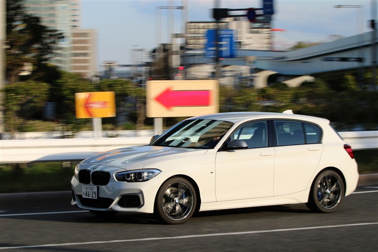 さようなら平成のfr 現行bmw 1シリーズにお別れちょい乗り Carview 自動車情報サイト 新車 中古車 Carview