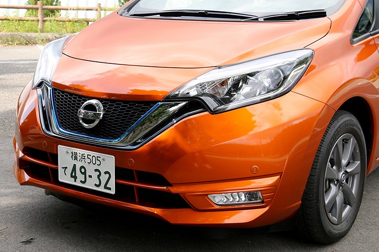 売れまくってるノート E Powerを編集があらためてチェック 良いところと気になったところ Carview 自動車情報サイト 新車 中古車 Carview