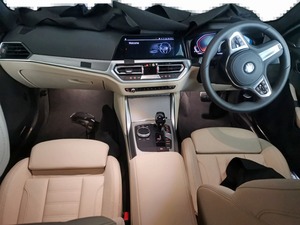 【スクープ】ついにインテリアを完全公開！ “ミニ8シリーズ”となる新型「BMW 4シリーズ」の続報！