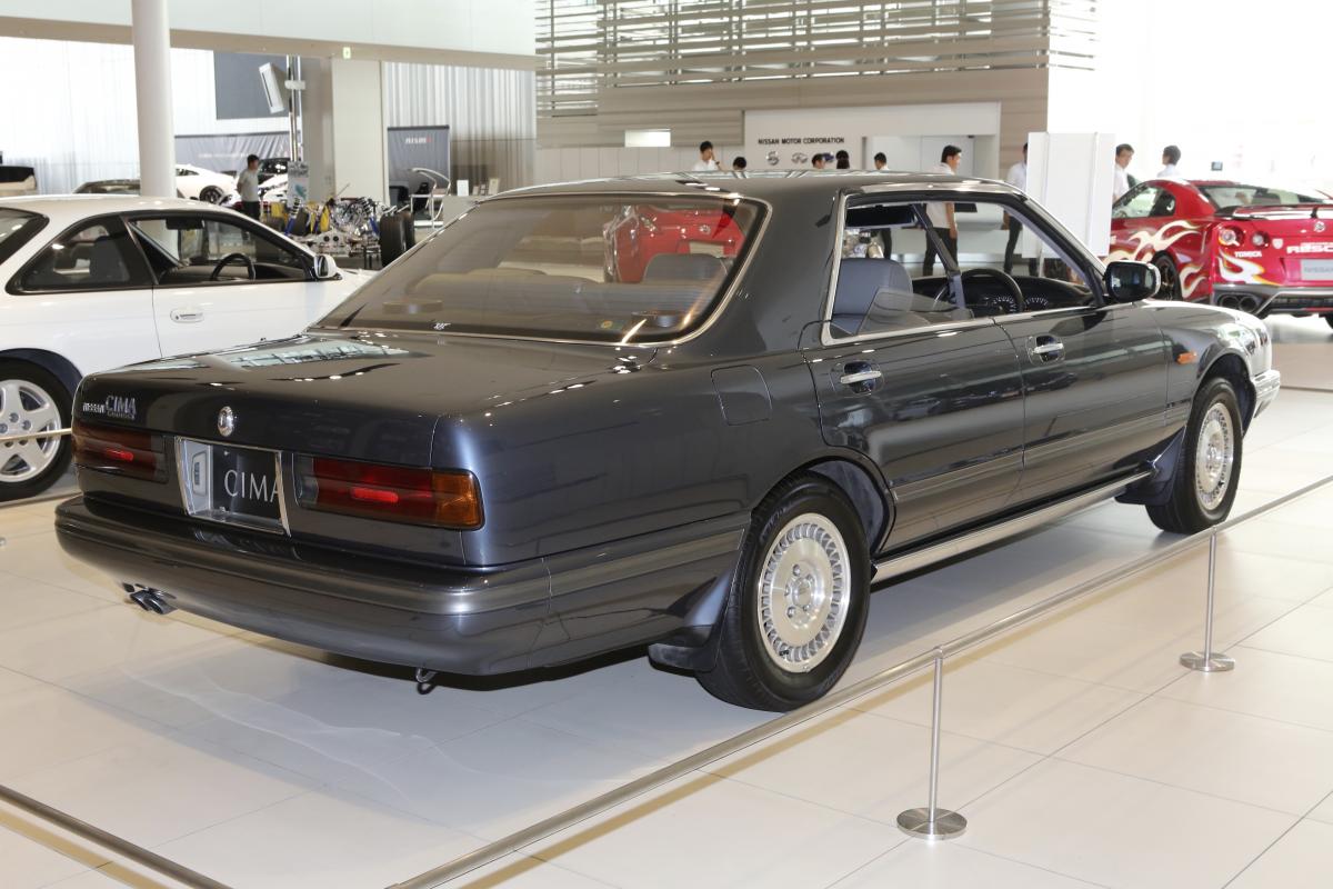 最近のクルマに 泥よけ を見かけなくなった理由とは Web Cartop 自動車情報サイト 新車 中古車 Carview