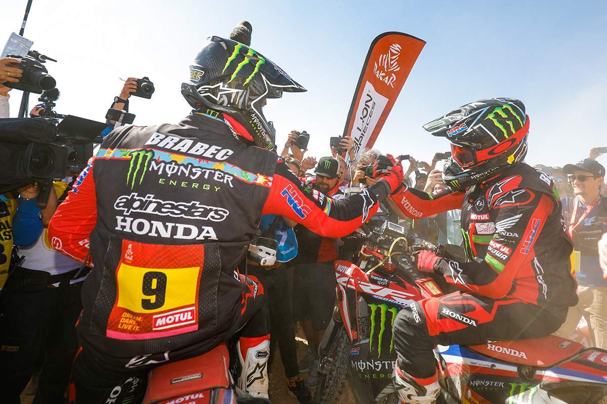 結果速報 ホンダが 31年ぶり のダカール総合優勝 リッキー ブラベックがktmの19連覇を阻止 Dakar Rally Webオートバイ 自動車情報サイト 新車 中古車 Carview