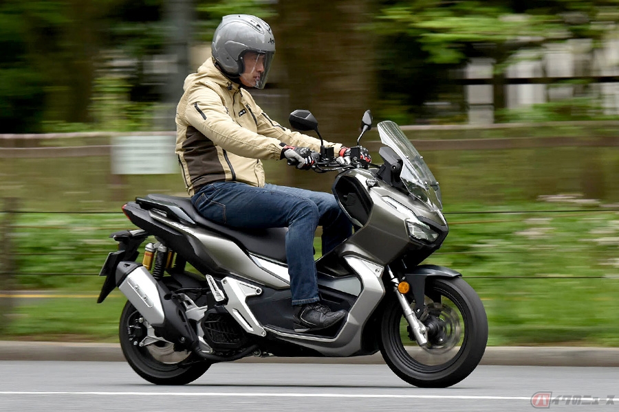 The 燃費 アドベンチャースタイルの軽二輪スクーター ホンダ Adv150 が持つ素質は相当ニッチ バイクのニュース 自動車情報サイト 新車 中古車 Carview