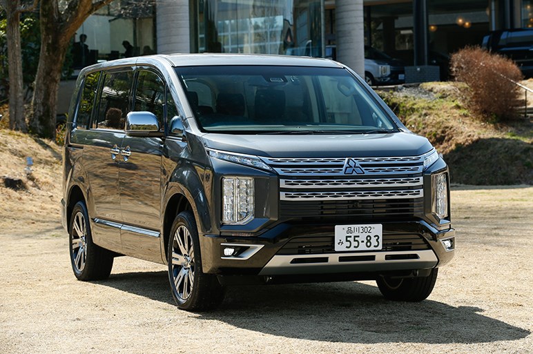 ハデ顔作戦に出た三菱の新デリカd 5だが売れ筋5ナンバーミニバンの牙城は崩せない Carview 自動車情報サイト 新車 中古車 Carview