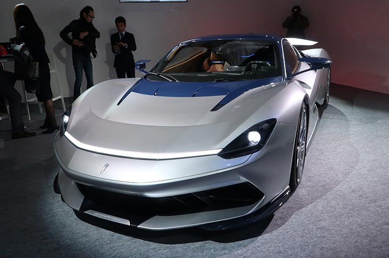 ピニンファリーナのevハイパーカー バッティスタが日本公開 2億円超で日本には数台導入か Carview 自動車情報サイト 新車 中古車 Carview