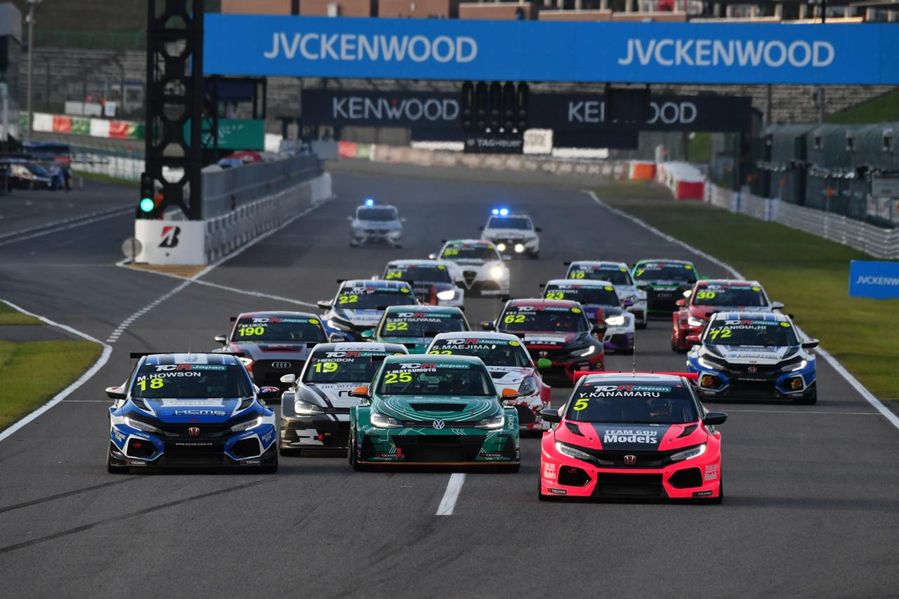 未勝利の伏兵golf Gtiがシリーズを制す Tcrジャパン サンデーシリーズ 第5戦 鈴鹿サーキット Webモーターマガジン 自動車情報サイト 新車 中古車 Carview