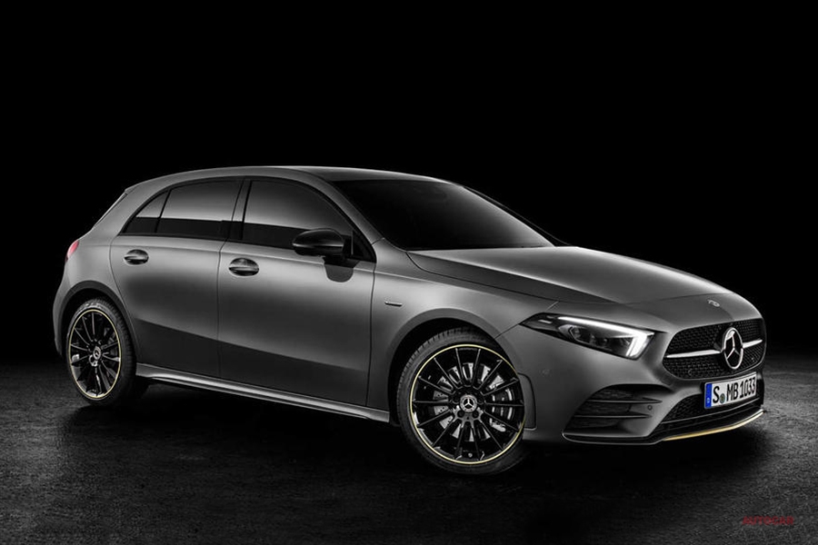 新型aクラス 英国最安値は380万円 1シリーズの58万円高 メルセデス ベンツ Autocar Japan 自動車情報サイト 新車 中古車 Carview