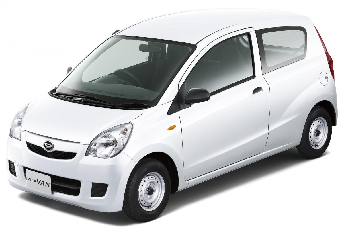 仕事オフ日のプライベートでも乗りたい 乗用車をしのぐ魅惑の商用車3選 Web Cartop 自動車情報サイト 新車 中古車 Carview