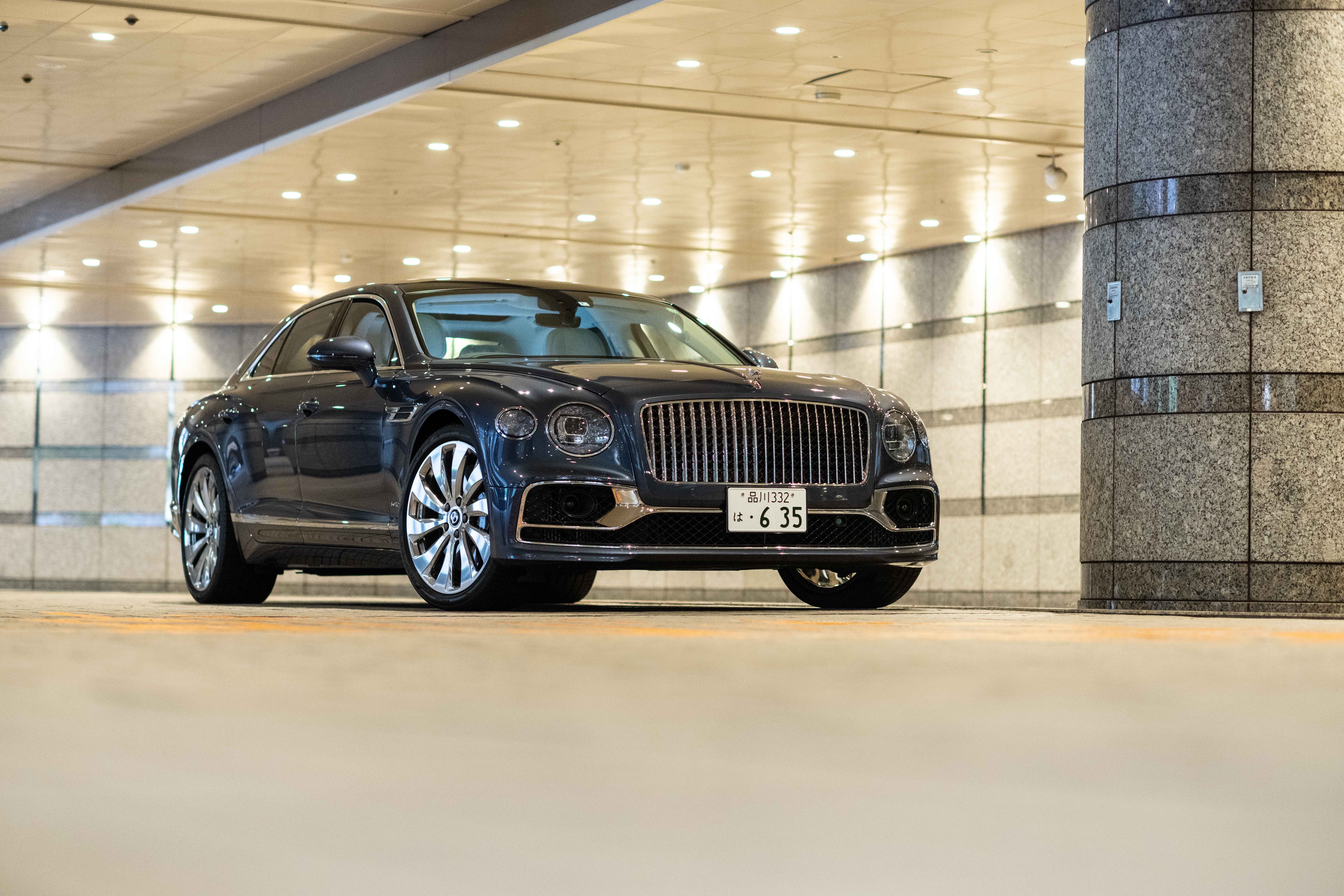 超高級サルーンであっても ベントレーはベントレー 新型フライングスパー試乗記 Gq Japan 自動車情報サイト 新車 中古車 Carview