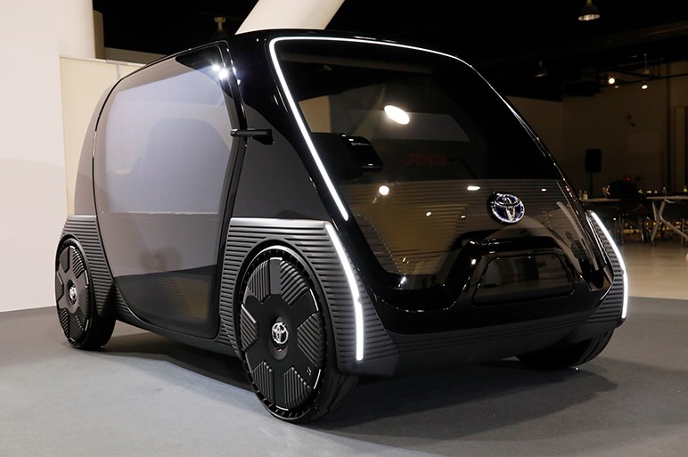 トヨタが来年冬に発売する 2人乗りお買い物ev は高齢化社会を見据えた新規格車だった Carview 自動車情報サイト 新車 中古車 Carview