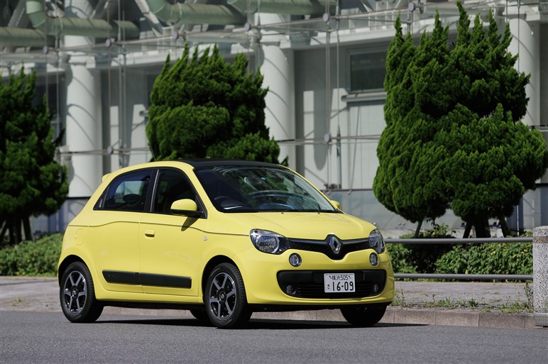 新型トゥインゴに試乗 異例に個性的 街角を曲がるだけでも愉しい Carview 自動車情報サイト 新車 中古車 Carview