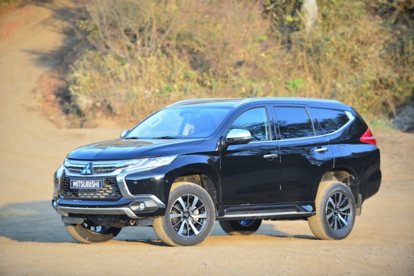 パジェロらしくなって電撃登場 新型パジェロスポーツ 世界初公開 名門車の新展開は ベストカーweb 自動車情報サイト 新車 中古車 Carview
