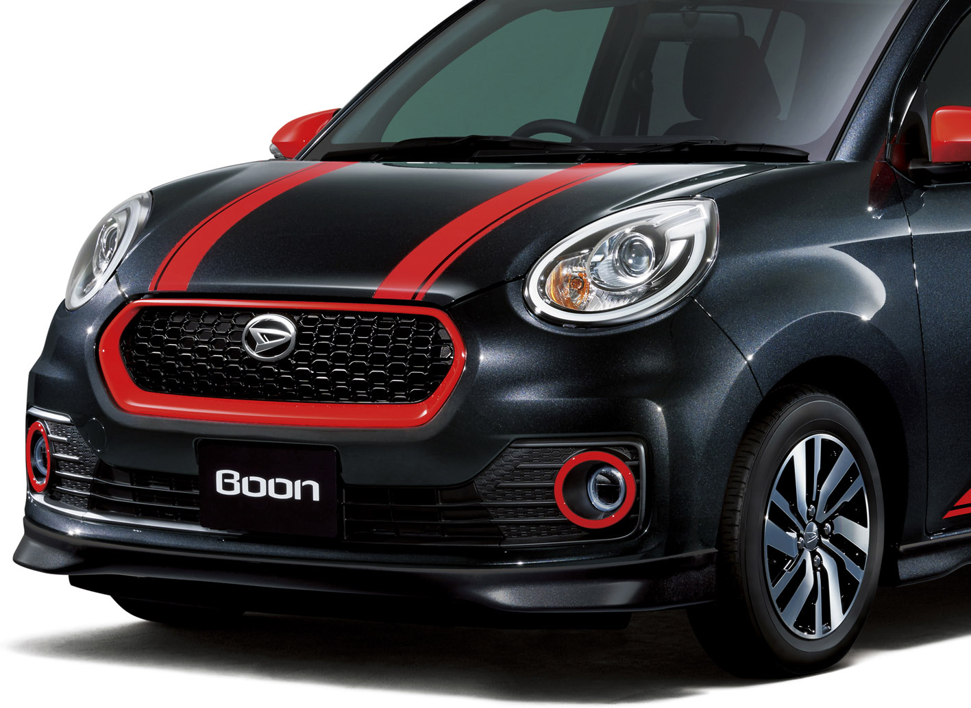 待ってた ダイハツブーン スポルザ オートサロンを賑わせたホットバージョン発売 ベストカーweb 自動車情報サイト 新車 中古車 Carview