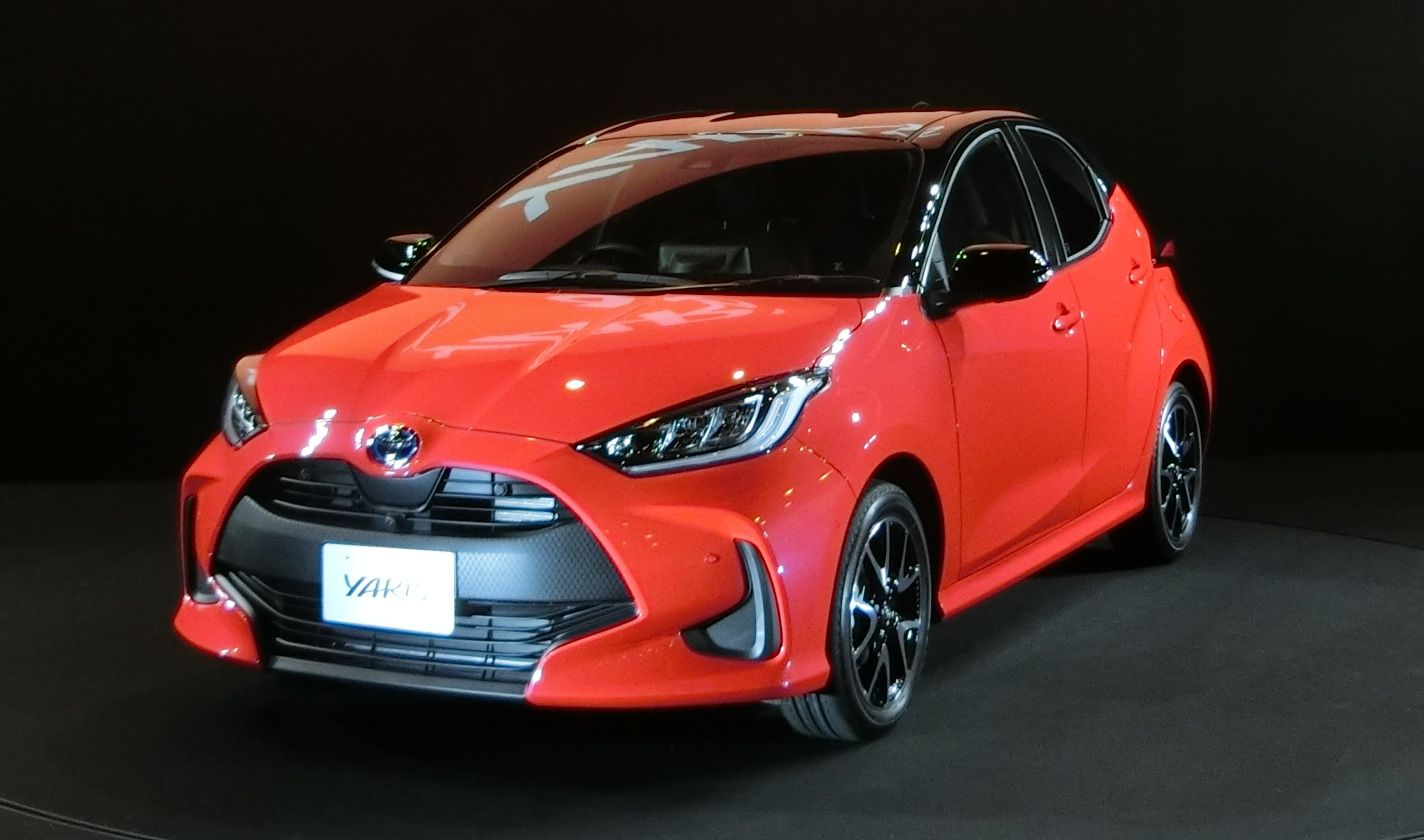 トヨタとホンダのコンパクトカー競争が再燃 新型 ヤリス を公開 日刊自動車新聞 自動車情報サイト 新車 中古車 Carview