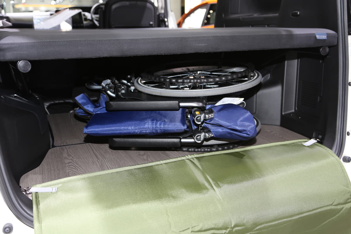 障がい者にもアウトドア体験を 日産セレナに車中泊を可能とした福祉車両 Auto Messe Web 自動車情報サイト 新車 中古車 Carview