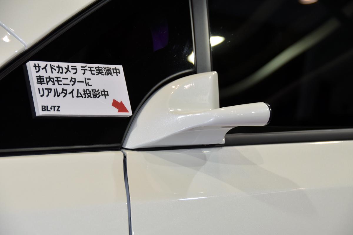 レクサスesで話題のミラーレス車 カメラ化したドアミラーは後付けできるのか Web Cartop 自動車情報サイト 新車 中古車 Carview