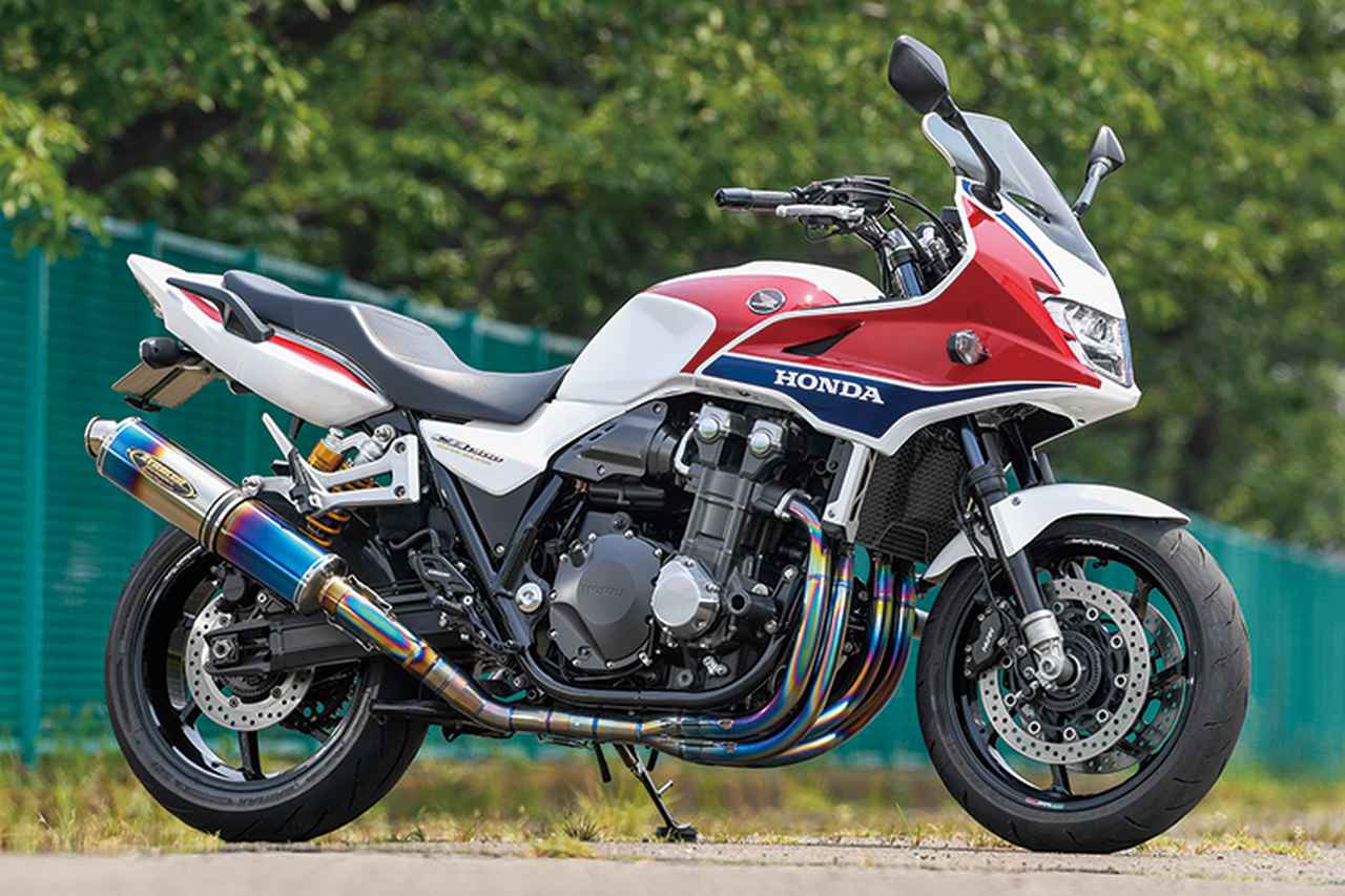 ストライカーワークスcb1300sb ホンダcb1300sb 自社パーツの有用性を熱意あるユーザーが引き出した好例 Heritage Legends Webオートバイ 自動車情報サイト 新車 中古車 Carview