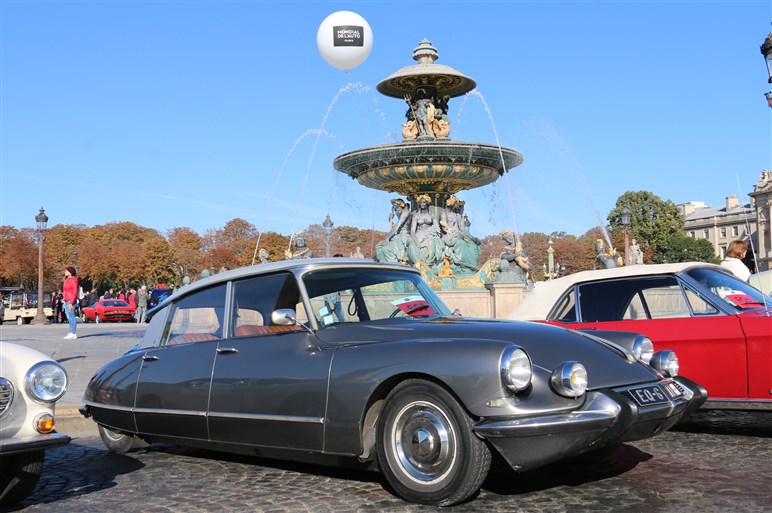 パリms 1周年でレトロカー大集合 個性的なフランス車って楽しい Carview 自動車情報サイト 新車 中古車 Carview