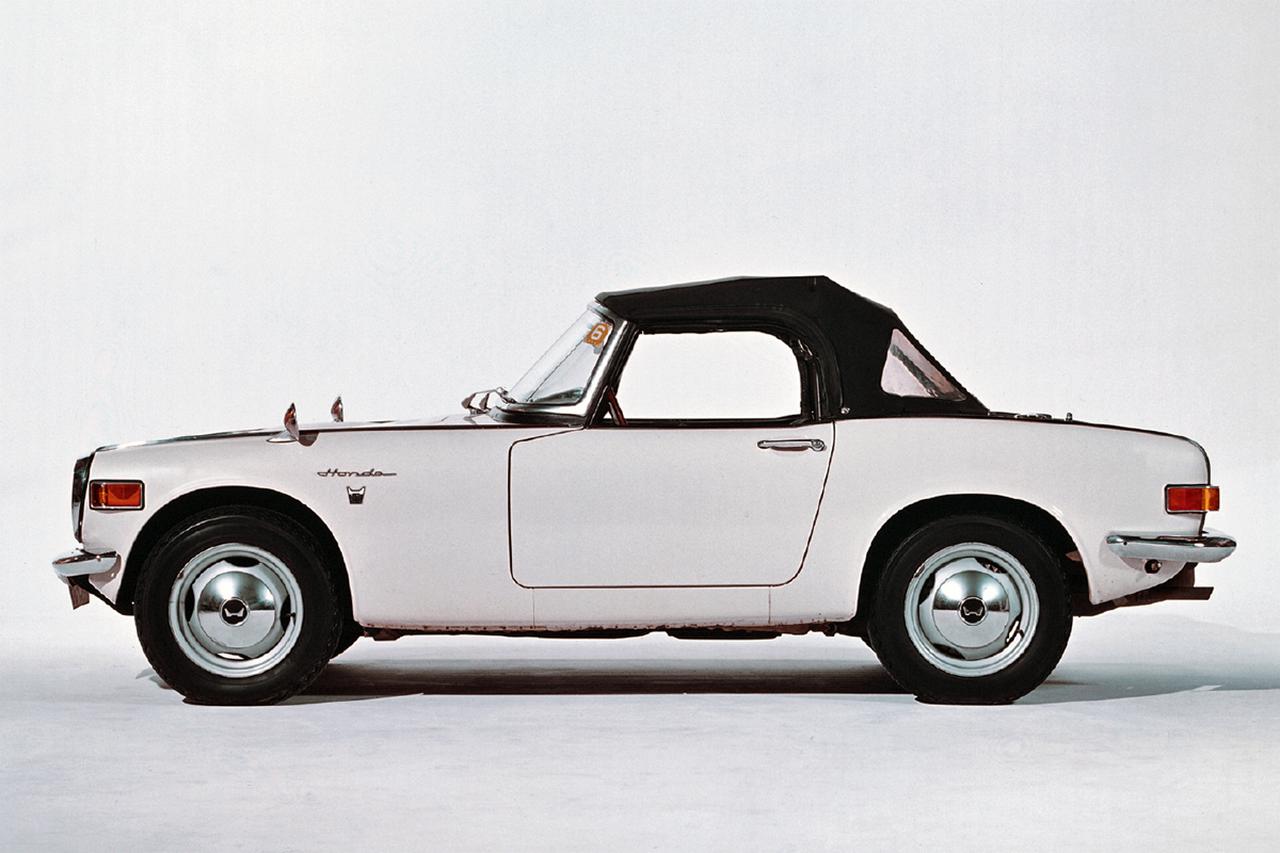 昭和の名車 10 ホンダ S800 昭和41年 1966年 Webモーターマガジン 自動車情報サイト 新車 中古車 Carview