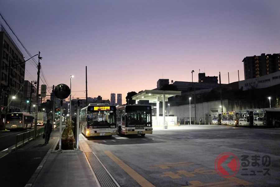 走行中の室内灯は点灯したら違反 意外と知らない室内灯のルールとは くるまのニュース 自動車情報サイト 新車 中古車 Carview