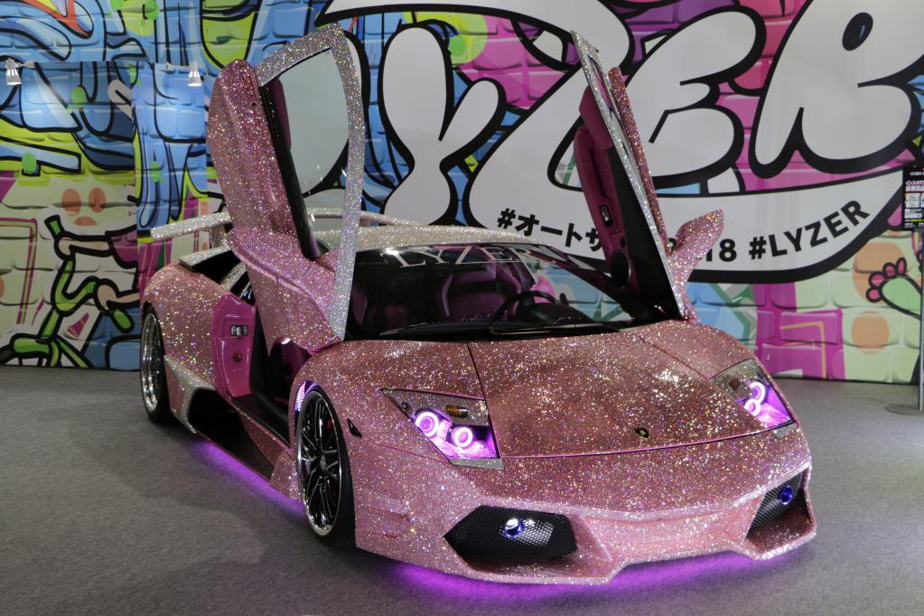 ライザーのランボルギーニはスワロフスキー付き 東京オートサロン18 Motorfan 自動車情報サイト 新車 中古車 Carview