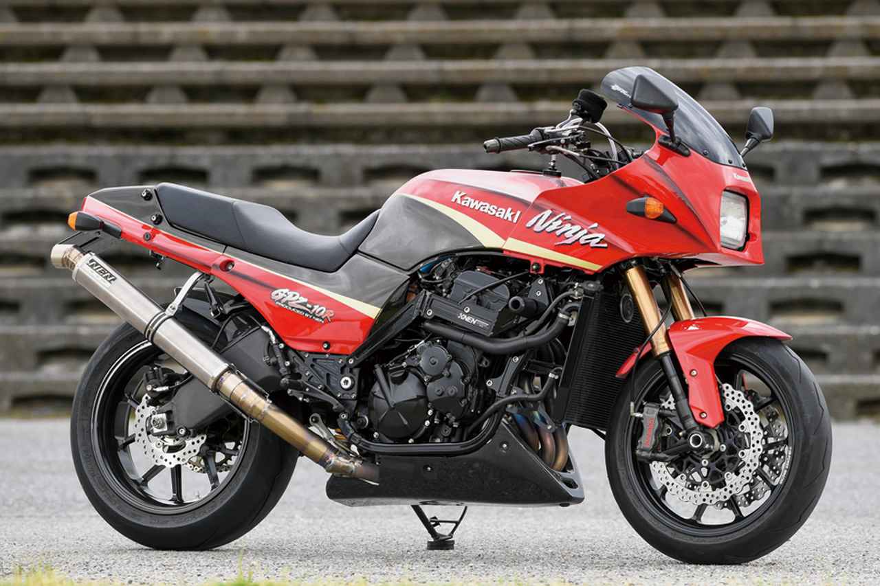 Nen Gpz900r カワサキgpz900r 現代ネオクラシックを先取り したパッケージ Webオートバイ 自動車情報サイト 新車 中古車 Carview