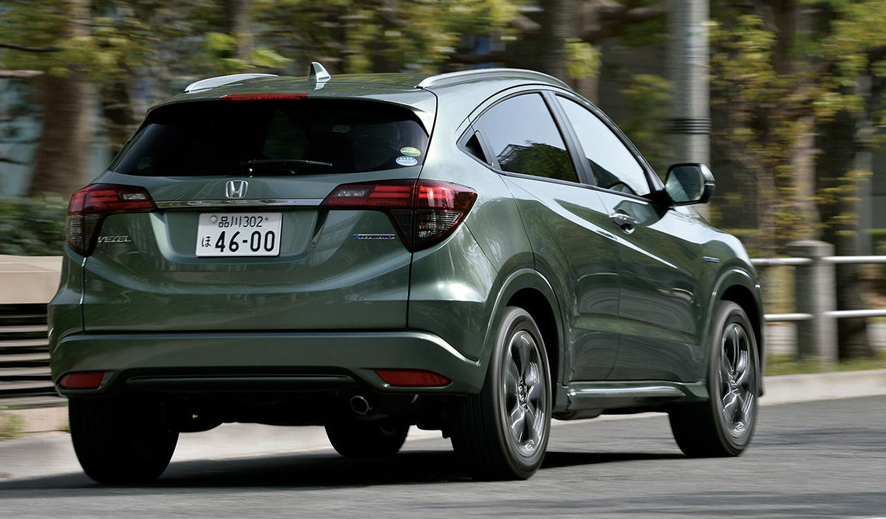 意匠のみならず 加速感 静粛性も改善したその実力は ホンダ ヴェゼル New Comer Impression スタイルワゴン ドレスアップナビ 自動車情報サイト 新車 中古車 Carview