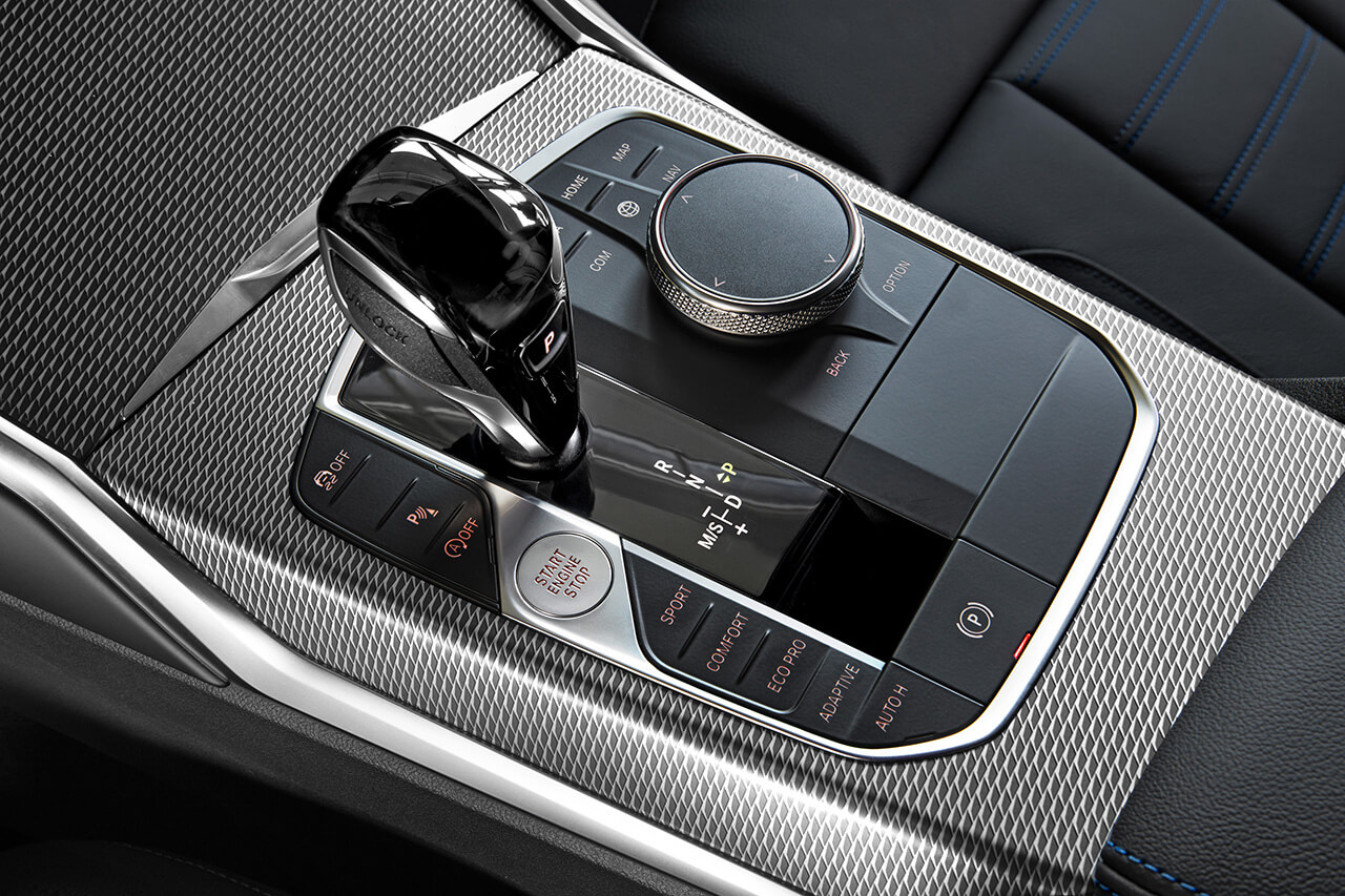 ベーシックな 3シリーズ が復活 Bmw318i が発売開始 Le Volant Carsmeet Web 自動車情報サイト 新車 中古車 Carview