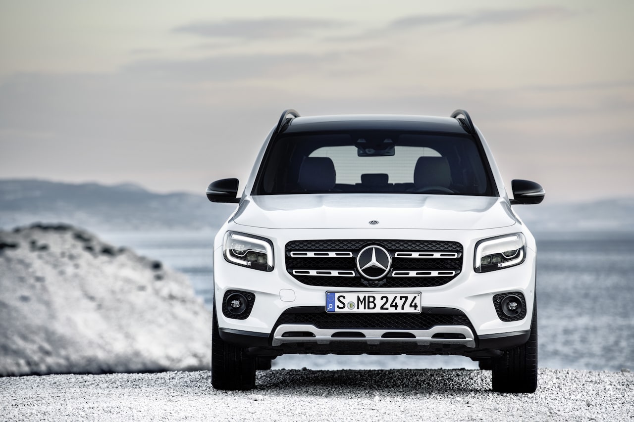 メルセデス ベンツglbの本国価格を発表 最新ガジェットを満載した新型コンパクトsuv Genroq Web の写真 自動車情報サイト 新車 中古車 Carview