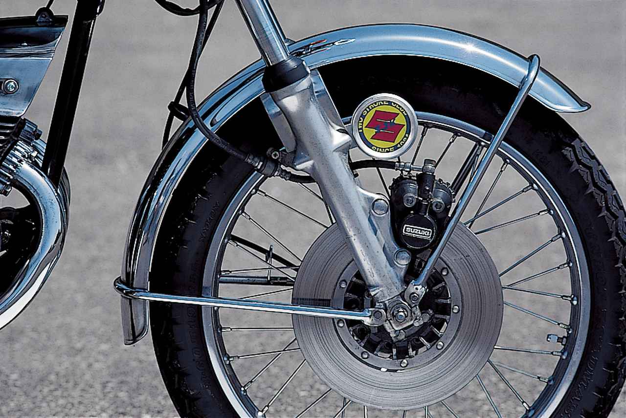 Suzuki Gt380 1972年 ヨンヒャク今昔物語 Be Reborn Webオートバイ 自動車情報サイト 新車 中古車 Carview