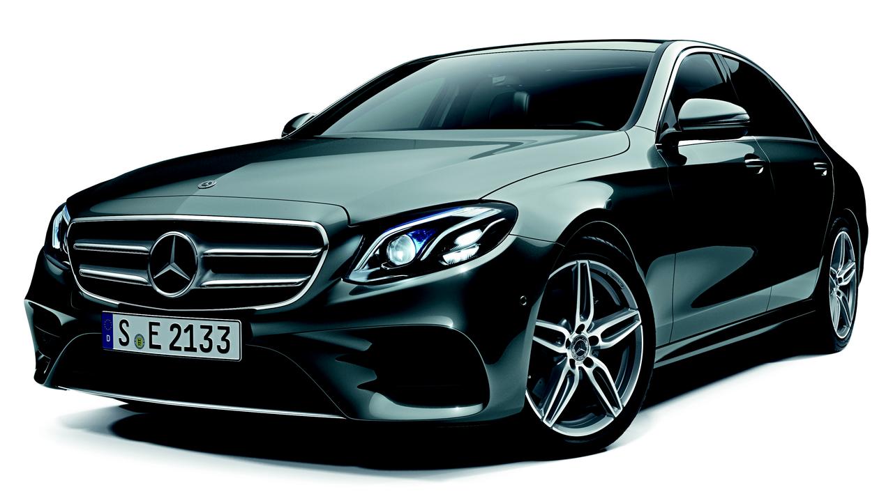 メルセデスeクラスに新技術bsg搭載e0と新型エンジン搭載のe300がラインアップ Webモーターマガジン 自動車情報サイト 新車 中古車 Carview