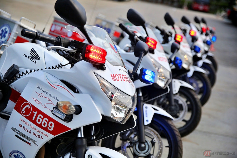 新型コロナに立ち向かうホンダ タイで陰圧式移動ベッドや特別仕様のcbr250rを提供 バイクのニュース 自動車情報サイト 新車 中古車 Carview