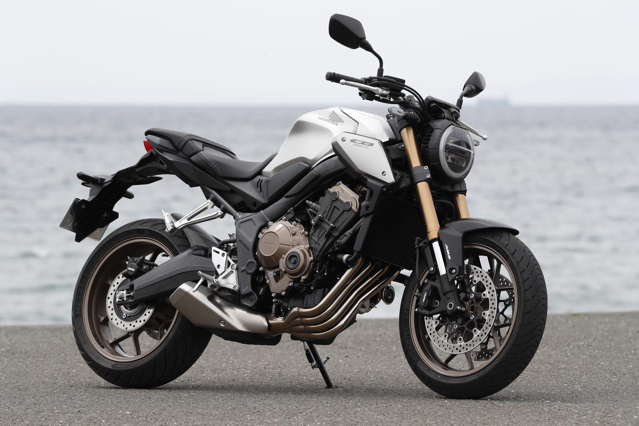 チュートリアル福田充徳さんも阿蘇で走った ホンダ Cb650r 解説 試乗インプレ 現行車再検証 Webオートバイ 自動車情報サイト 新車 中古車 Carview